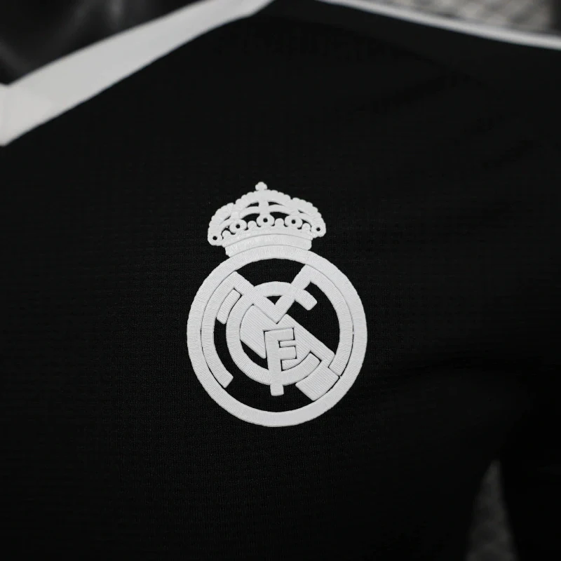REAL MADRID BLACK V2